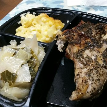 Fried Green Tomato's - Greek chicken, cabbage, Mac n cheese - New American Near Me - Birmingham, Alabama