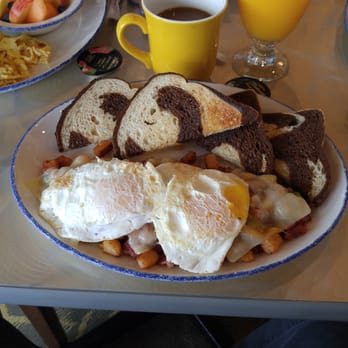 De Dutch - Hash and Eggs...awesome. with really good rye toast - Breakfast & Brunch Near Me - Vancouver, British Columbia De Dutch - Hash and Eggs...awesome. with really good rye toast - Breakfast & Brunch Near Me - Vancouver, British Columbia