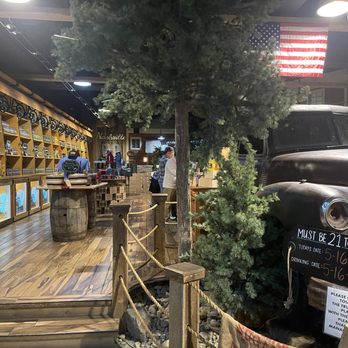 Smith Creek Moonshine - Moonshine and Tasting Bar - Distilleries Near Me - Nashville, Tennessee Smith Creek Moonshine - Moonshine and Tasting Bar - Distilleries Near Me - Nashville, Tennessee