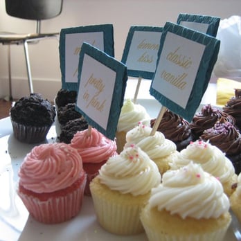 Love At First Bite - mini cuppies! - Bakeries Near Me - Berkeley, California