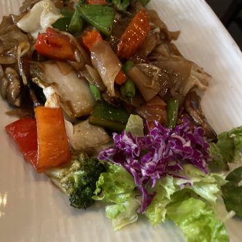 Krung Thep Thai Cuisine - Thai Near Me - Chicago, Illinois Krung Thep Thai Cuisine - Thai Near Me - Chicago, Illinois
