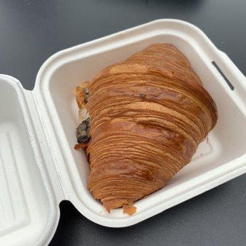 Bree'osh - Montecito - Super flaky - Coffee & Tea Near Me - Santa Barbara, California