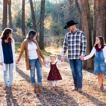 Artpix Portrait Studio - Fall Family photos - Photographers Near Me Artpix Portrait Studio - Fall Family photos - Photographers Near Me