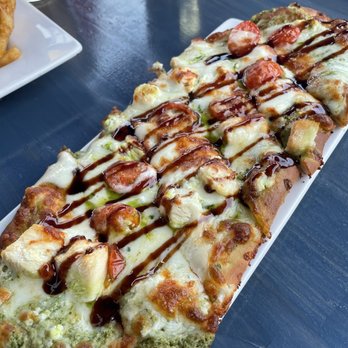 Streetside Grille - Pesto flatbread - New American Near Me - Suttons Bay, Michigan