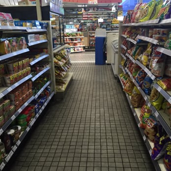 7-Eleven - They keep it orderly. - Convenience Stores Near Me - Las Vegas, Nevada 7-Eleven - They keep it orderly. - Convenience Stores Near Me - Las Vegas, Nevada