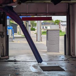 Wild Water Car Wash - its broken, don't let this touchless wash drag hard parts across your new car with only 3,000 miles. #handwashathome