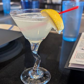 Yamasho Sushi Steakhouse - Lemon drop martini - Japanese Near Me - Syracuse, New York