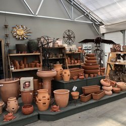 Story's Nursery - More pots