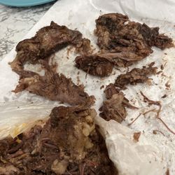 Casa Del Pueblo Meat Market
