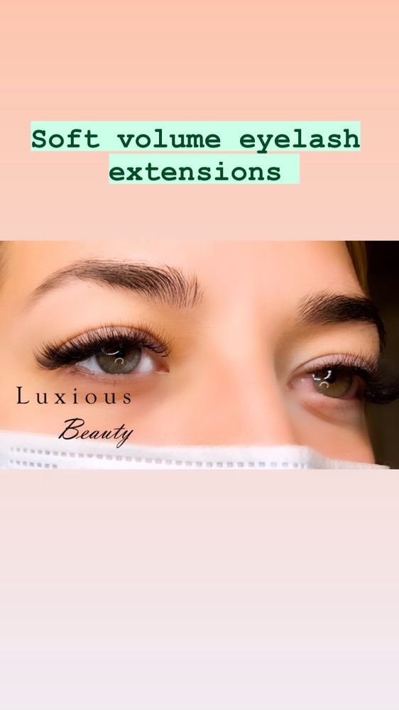 Luxious Beauty Logo
