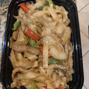 King Noodle Asian Restaurant - Stir fried sliced noodles with beef. Hand pulled on site. - Asian Fusion Near Me - Temple, Texas