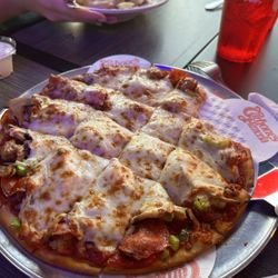 Carbones Pizzeria - White Bear Lake - House special. Half no mushroom.