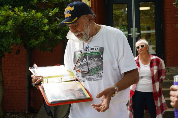 Hood Huggers International by null