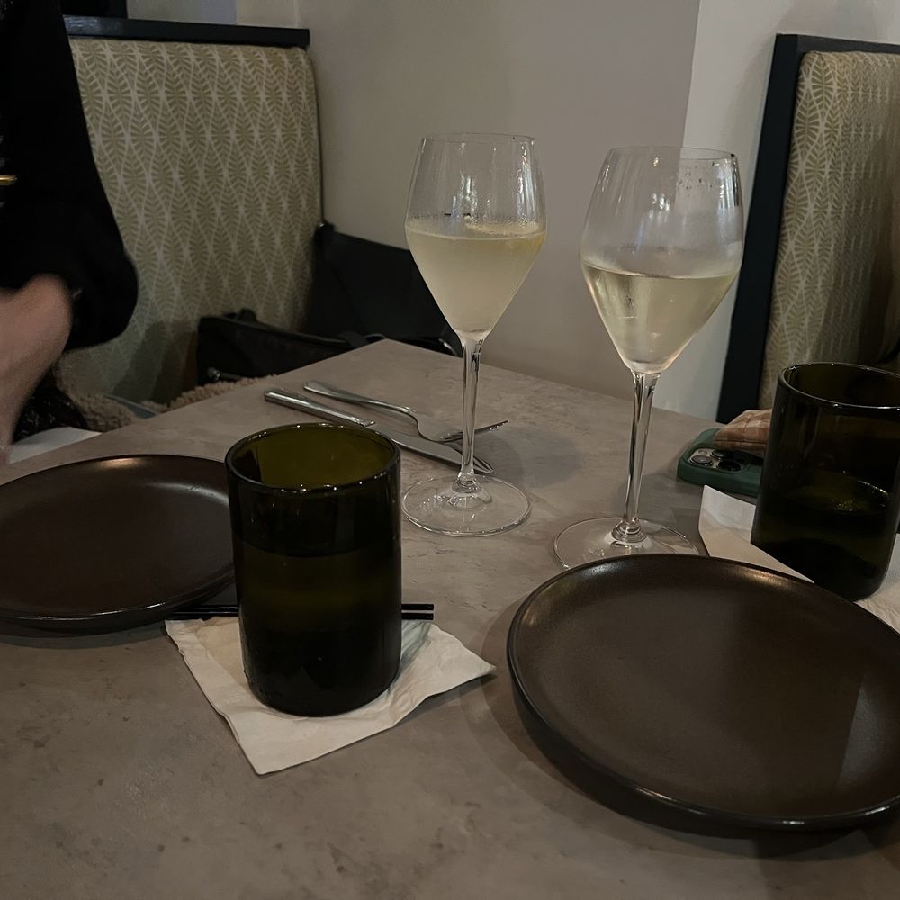 Wine Time Bluffton - French75 and cava - Wine Bars Near Me - Bluffton, South Carolina Wine Time Bluffton - French75 and cava - Wine Bars Near Me - Bluffton, South Carolina