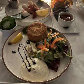 Halcyon - Crab cakes, house bread, and other remains - Seafood Near Me - Montclair, New Jersey Halcyon - Crab cakes, house bread, and other remains - Seafood Near Me - Montclair, New Jersey