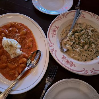 Sammie’s - Vodka pasta and Cacio e Pepe - Italian Near Me - Austin, Texas Sammie’s - Vodka pasta and Cacio e Pepe - Italian Near Me - Austin, Texas