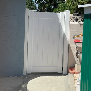 The Gatemaster - Fences & Gates Near Me - Los Angeles, California The Gatemaster - Fences & Gates Near Me - Los Angeles, California