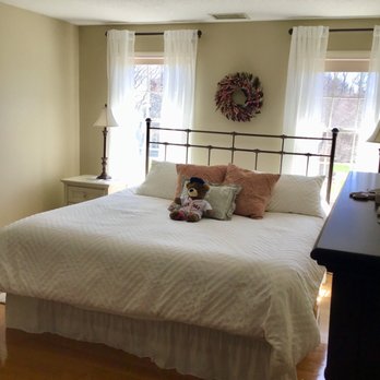 Patrick Daigle Hardwood Flooring - Makes the bedroom look great! - Flooring Near Me - Manchester, Connecticut