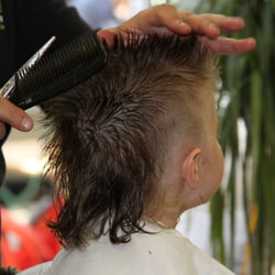 First Herrenfriseur