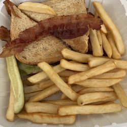 Perry's Plate - BLT