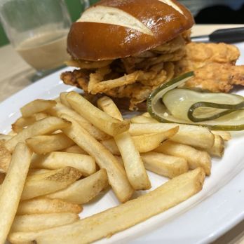 The Toasted Yolk Cafe - Chicken sandwich - Breakfast & Brunch Near Me - Round Rock, Texas The Toasted Yolk Cafe - Chicken sandwich - Breakfast & Brunch Near Me - Round Rock, Texas