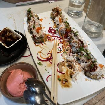 Chopfuku Sushi Bar - Las Vegas Roll - Sushi Bars Near Me - West Jordan, Utah Chopfuku Sushi Bar - Las Vegas Roll - Sushi Bars Near Me - West Jordan, Utah