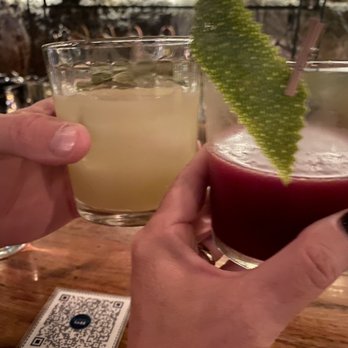 Sabina Sabe - Pequeño gigante and Jamaicon - Cocktail Bars Near Me - Oaxaca, OAX Sabina Sabe - Pequeño gigante and Jamaicon - Cocktail Bars Near Me - Oaxaca, OAX