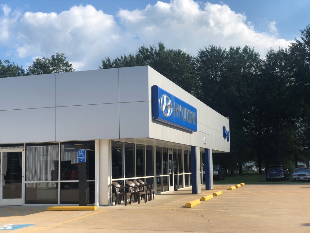 PERRY HYUNDAI Updated June 2024 3824 NW Stallings Dr, Nacogdoches