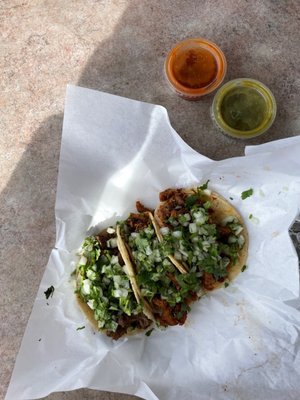 Lilly's Taqueria by null