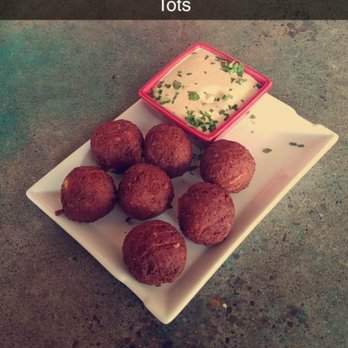 The Coin Jam - Crispy potatoes tots, paired with appetizing sauce - American Near Me - Salem, Oregon