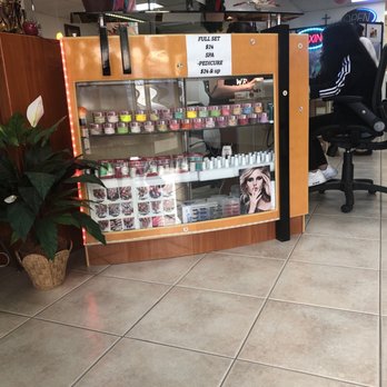 Nails For You - Inside - Nail Salons Near Me - Pearland, Texas
