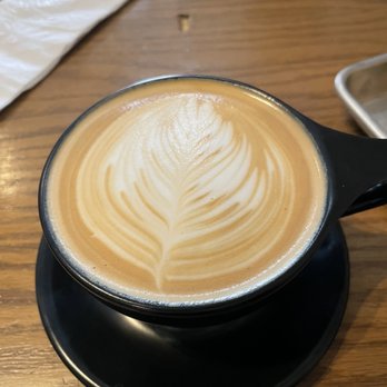 Dash Coffee Roasters - Vanilla Latte - Coffee & Tea Near Me - Cedar Rapids, Iowa