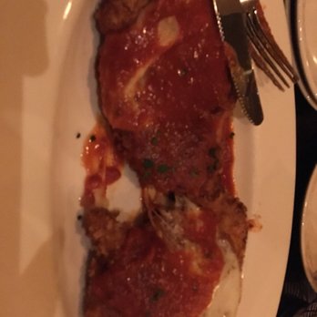 Maggiano's - Italian Near Me - Overland Park, Kansas