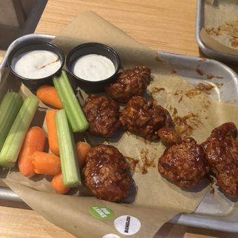Buffalo Wild Wings - Boneless wings are wonderful! - Chicken Wings Near Me - Plantation, Florida Buffalo Wild Wings - Boneless wings are wonderful! - Chicken Wings Near Me - Plantation, Florida