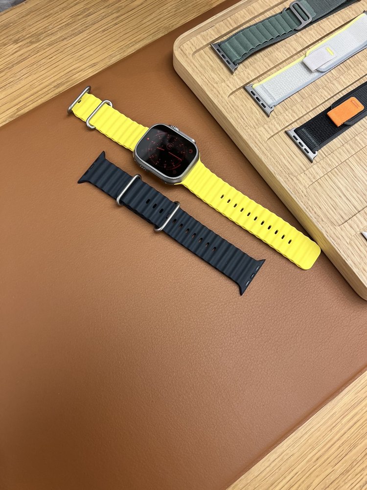 APPLE HAYWOOD MALL Updated September 2024 15 Photos & 91 Reviews