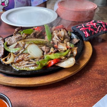 Casa De Benavidez - Beef fajitas - Mexican Near Me - Albuquerque, New Mexico