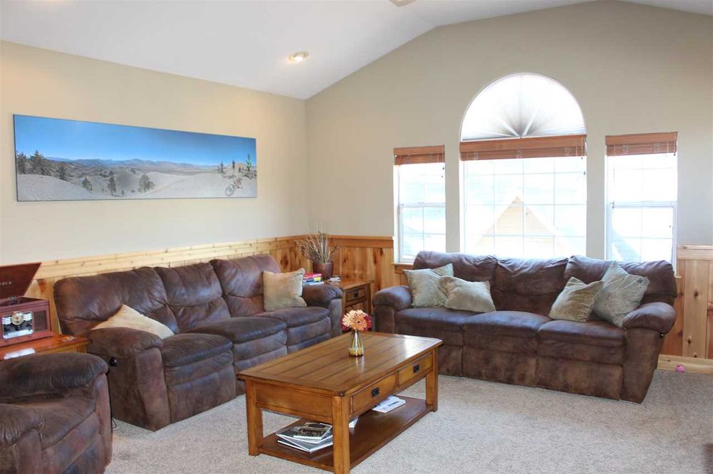 SIERRA CREST REAL ESTATE Updated September 2024 2784 Highway 158