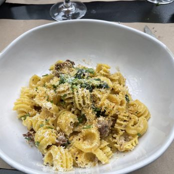 L'Amico - Italian Near Me - New York, New York L'Amico - Italian Near Me - New York, New York
