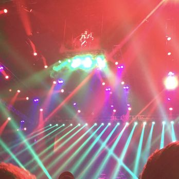 DCU Center - The Spectacular Light Show Kiss - Venues & Event Spaces Near Me - Worcester, Massachusetts