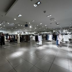 H&M