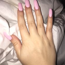 Cindy's Nails - Great job Cindy. Pink nails shorter this time. Love them. Last long time Extra shiny and durable