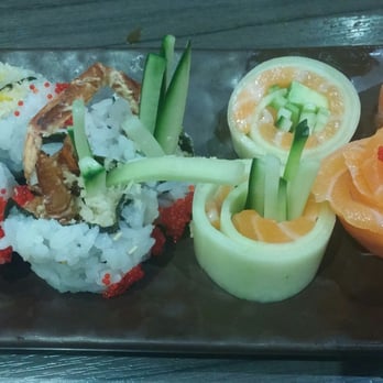 New Generation Grill Fusion - Soft shell crab roll and salmon cucumber roll. - Japanese Near Me - Toronto, Ontario New Generation Grill Fusion - Soft shell crab roll and salmon cucumber roll. - Japanese Near Me - Toronto, Ontario