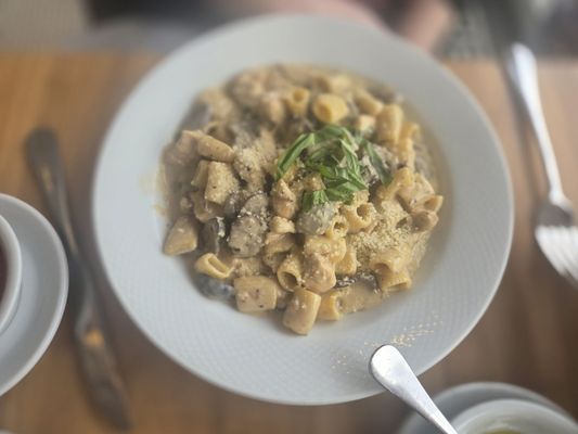 De Novo European Pub by null