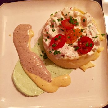 Casa SaltShaker - Causa de Salmon Rosado y Palmitos, Tres Salsas - International Near Me - Buenos Aires, C