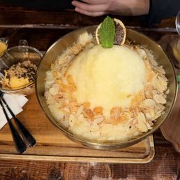 Lemon & mango bingsu Lemon & mango bingsu