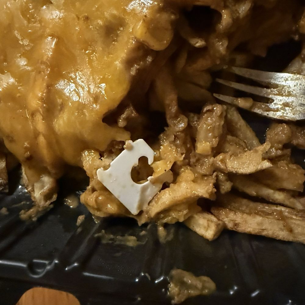 Dino's Famous Chicken - Whole Bread clip in Chili Cheese Fries Lg - Burgers Near Me - Los Angeles, California Dino's Famous Chicken - Whole Bread clip in Chili Cheese Fries Lg - Burgers Near Me - Los Angeles, California