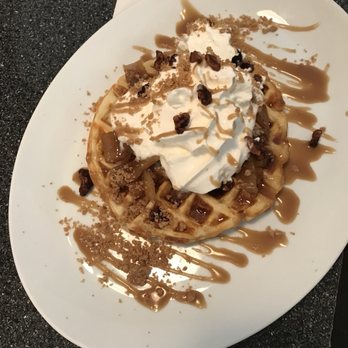The Bro'Kin Yolk - Baked Apple Pie Waffle - Breakfast & Brunch Near Me - Calgary, Alberta