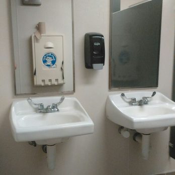 Walgreens - Clean women's restroom - Drugstores Near Me - Kenner, Louisiana