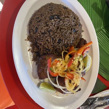 Cha Cha Cha Cuban Cafe - Masitas de Puerco - Cuban Near Me - Kenilworth, New Jersey