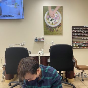 Zen Pedi Spa - Amazing nail tech - great attention to detail and comfort. - Nail Salons Near Me - Mansfield, Texas Zen Pedi Spa - Amazing nail tech - great attention to detail and comfort. - Nail Salons Near Me - Mansfield, Texas